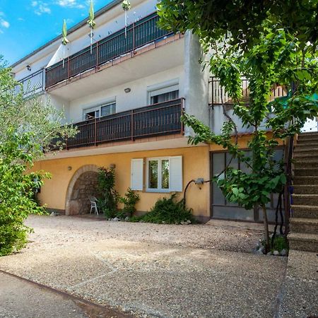 Marina Apartment Malinska Luaran gambar