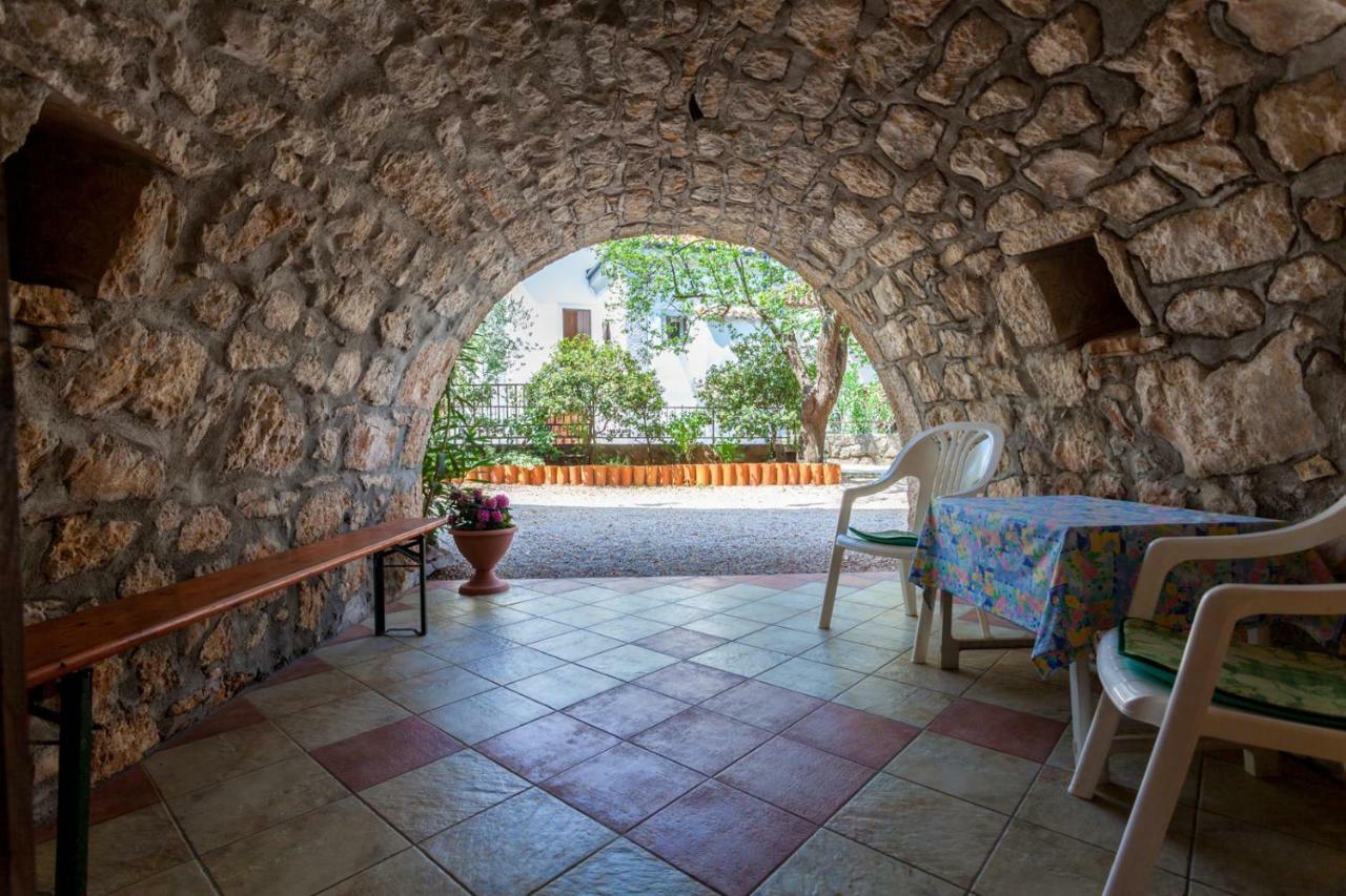 Marina Apartment Malinska Luaran gambar