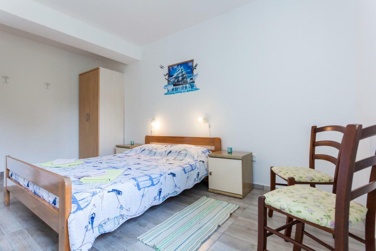 Marina Apartment Malinska Luaran gambar