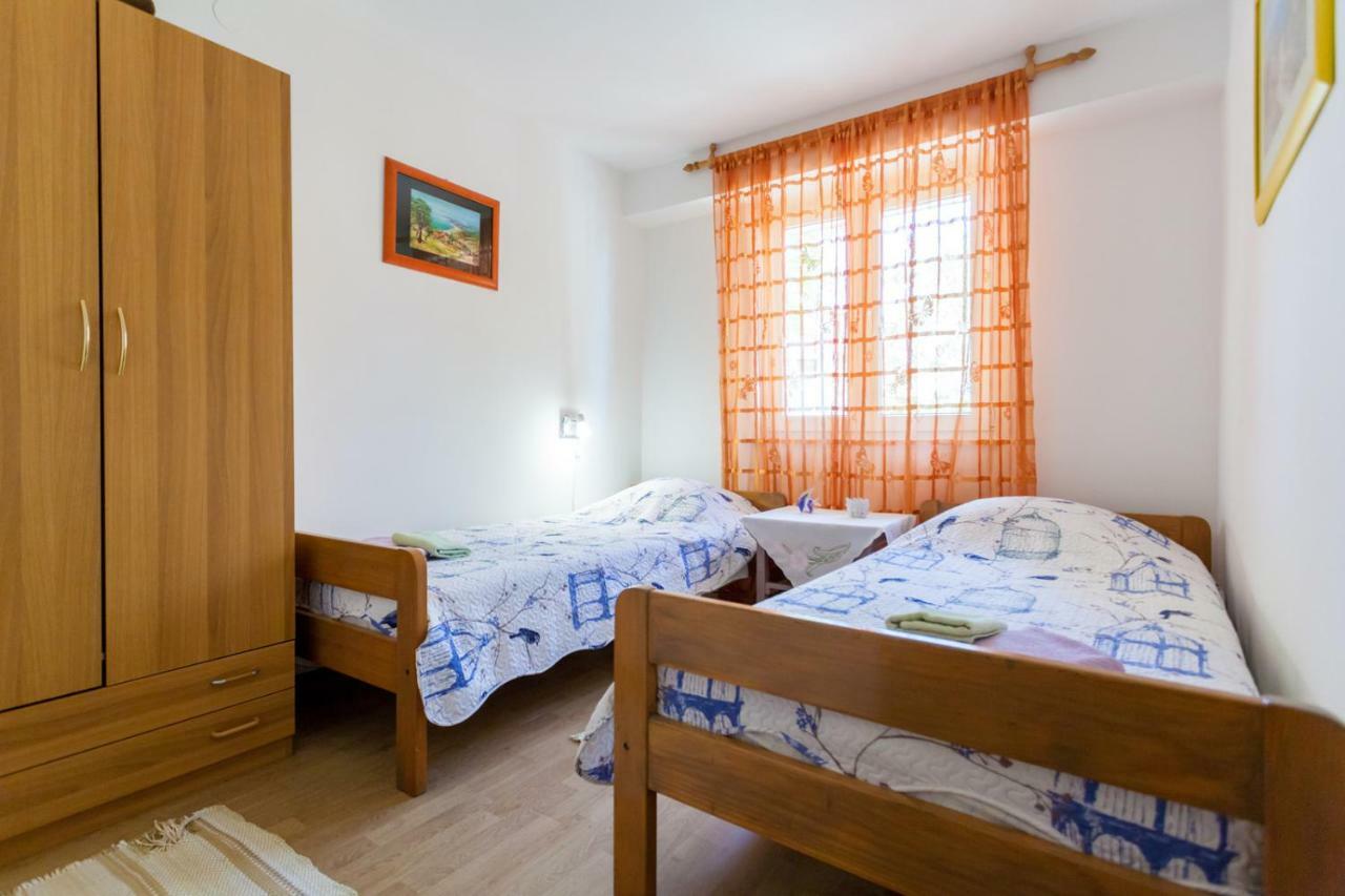 Marina Apartment Malinska Luaran gambar