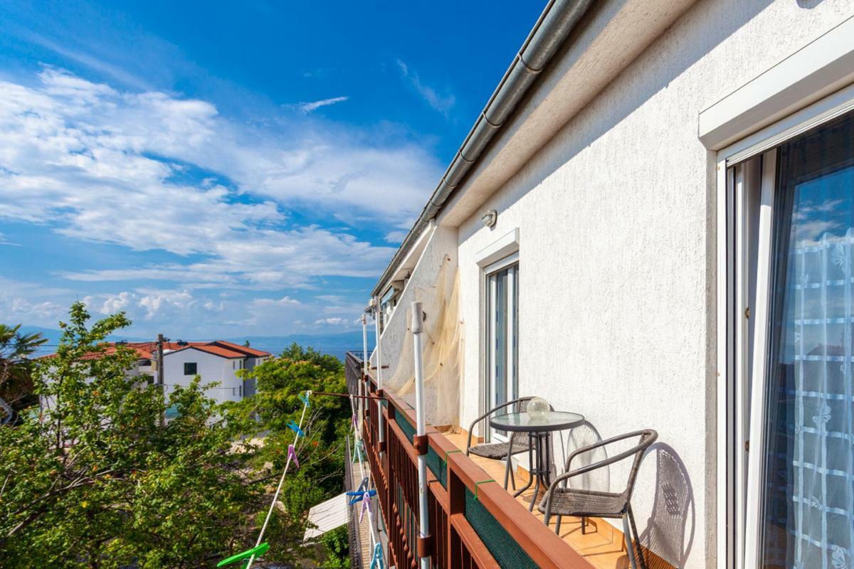 Marina Apartment Malinska Luaran gambar