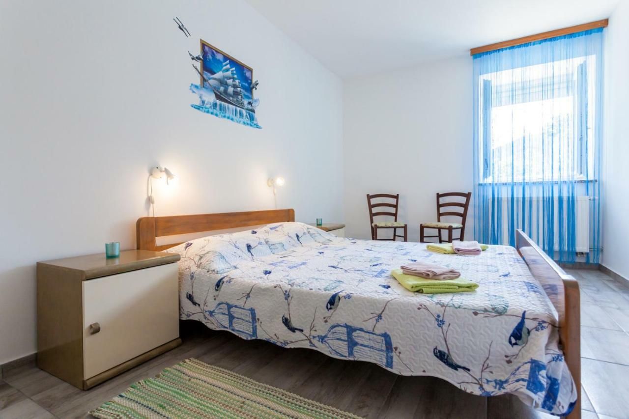 Marina Apartment Malinska Luaran gambar